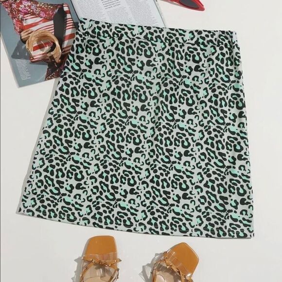 Cheetah Print Skirt-Mint  - Picture 1 of 5